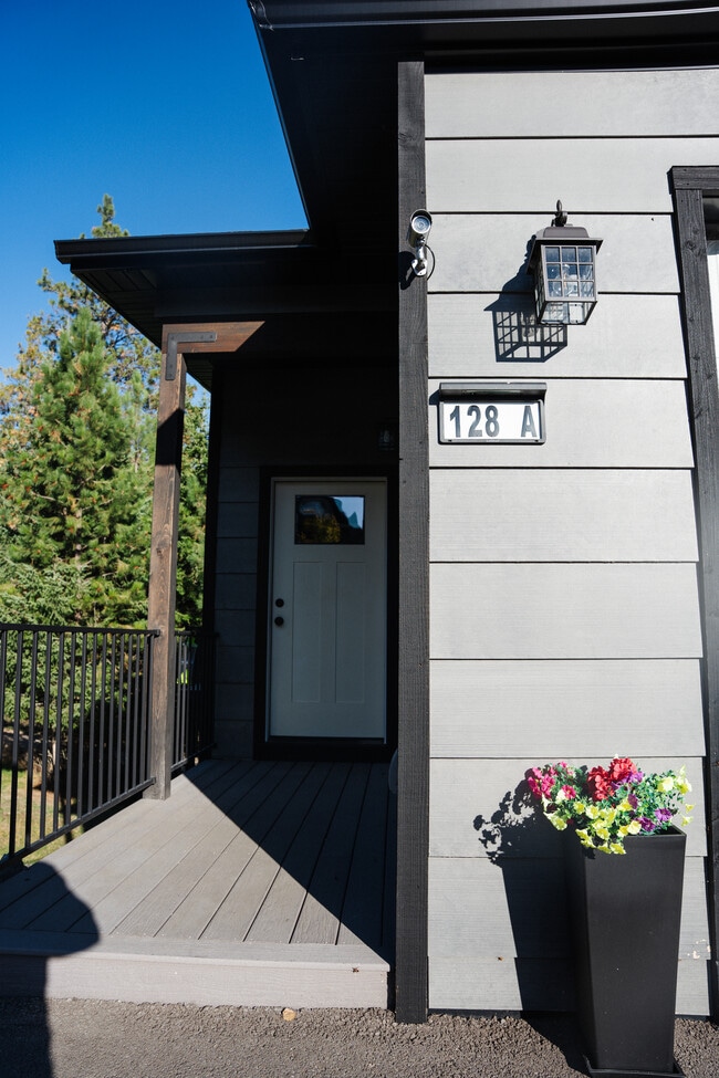 Photo - 128 Saddle Loop Unit B