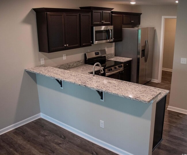 Building Photo - 741 Charter Dr Rental
