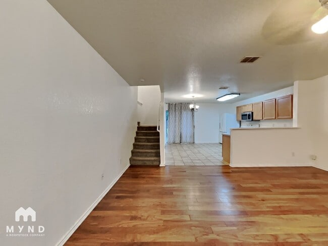 Photo - 4523 Rothberger Way
