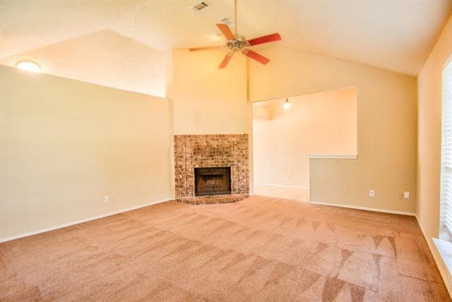Photo - 1410 Flameleaf Dr
