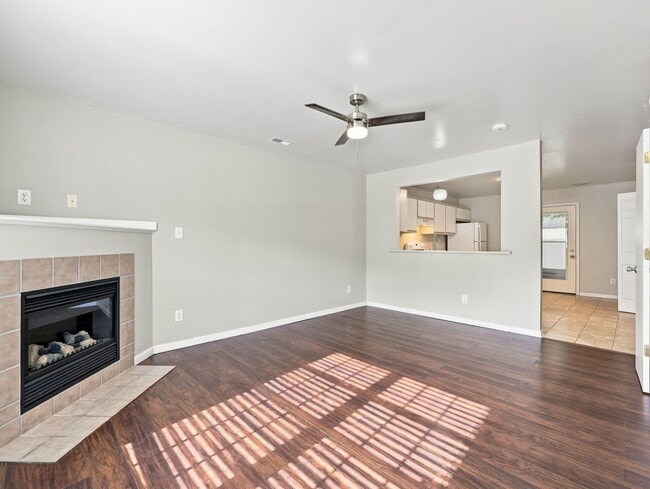 Photo - 107 Spring Meadow Cir