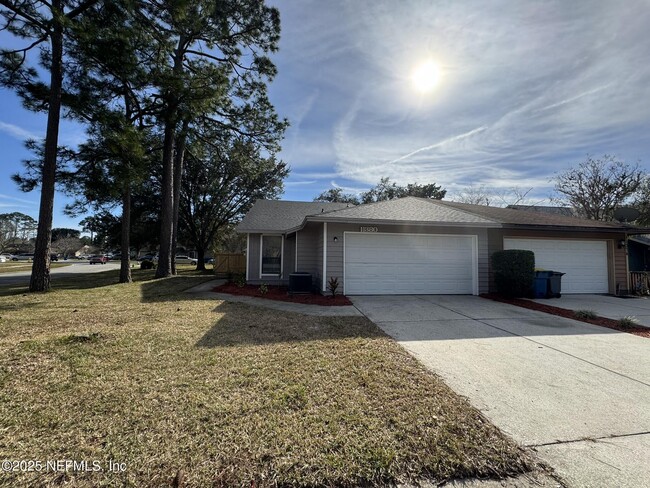 Photo - 11380 Fort Caroline Lakes Dr S Townhome