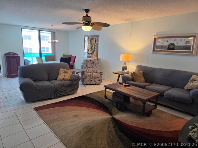 Building Photo - 1000 S Ocean Blvd Unit 10O