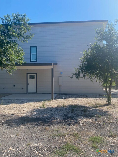183 Mimosa Rd