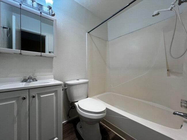 Photo - 183 Monte Largo Dr NE Unit 2