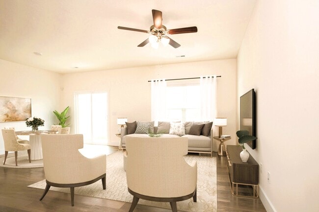 Photo - 2463 Legg Ln