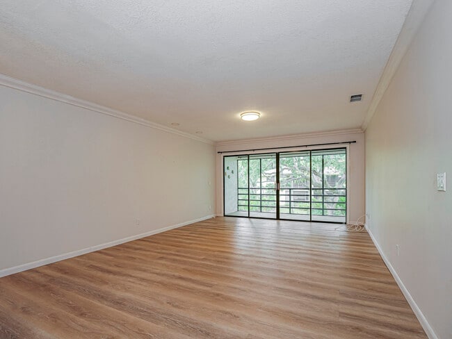 Photo - 400 18th St Unit # D6