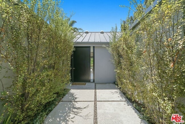 Photo - 28036 Sea Ln Dr