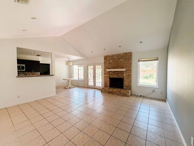 Photo - 5807 Burnhill Dr