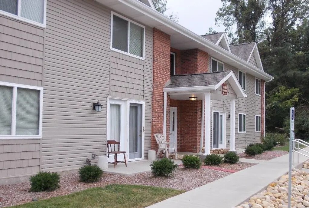 Photo - 808 Treewood Dr