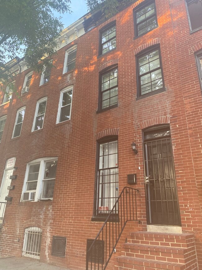 Photo - 11 S Carey St