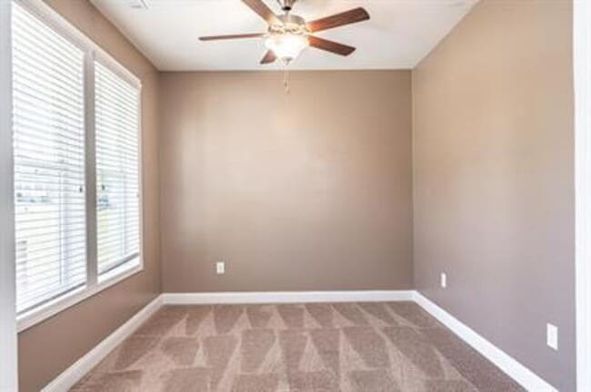 Photo - 655 N Prince Henry Way