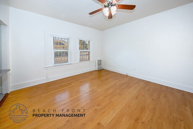 Photo - 463 Hartford Ave Unidad 108