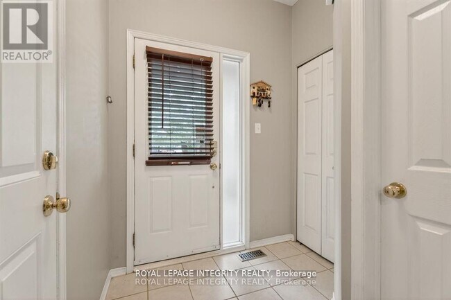 Photo - 106 Blackdome Crescent