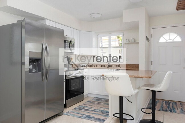 9040 Blind Pass Rd Unit B1