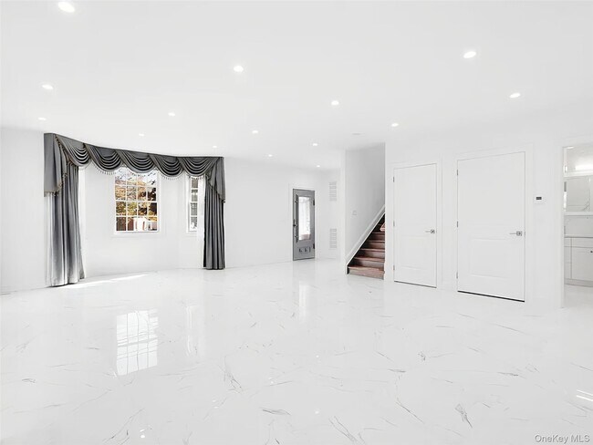 Photo - 56 Jackson Ave Unit 1