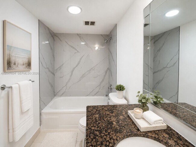 2801 NE 183rd St Unit 208W