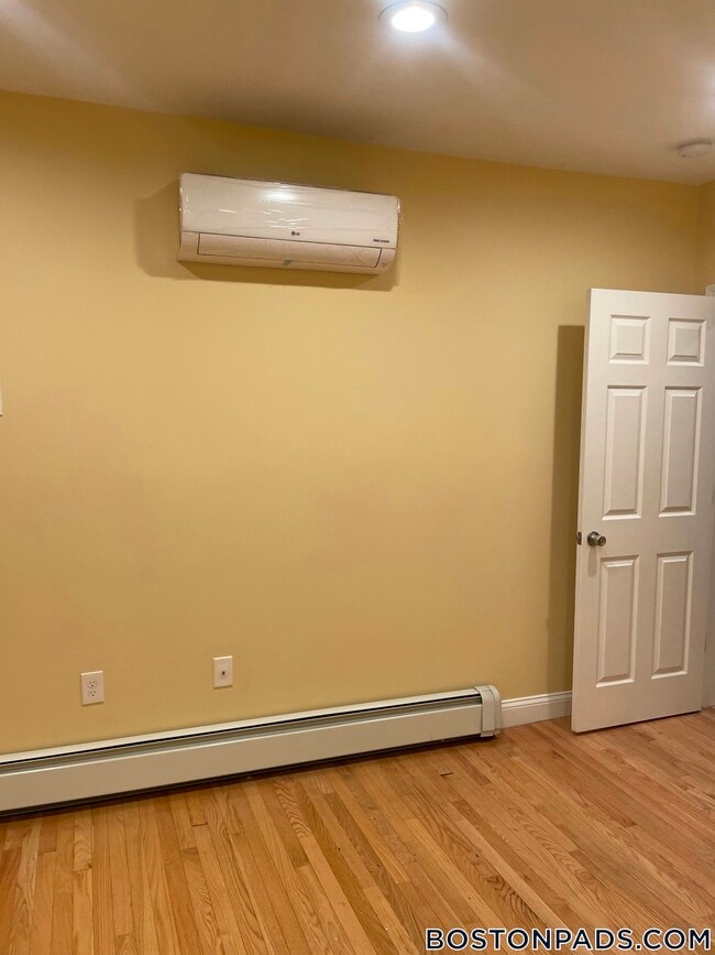 29 Fessenden St Unit 1