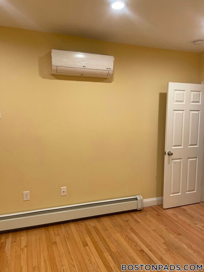 Photo - 29 Fessenden St Unidad 1