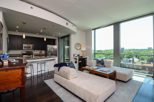 Building Photo - Luxury Midtown Condo at The Adelicia | Walk to Vanderbilt University & Vanderbilt University Medi...