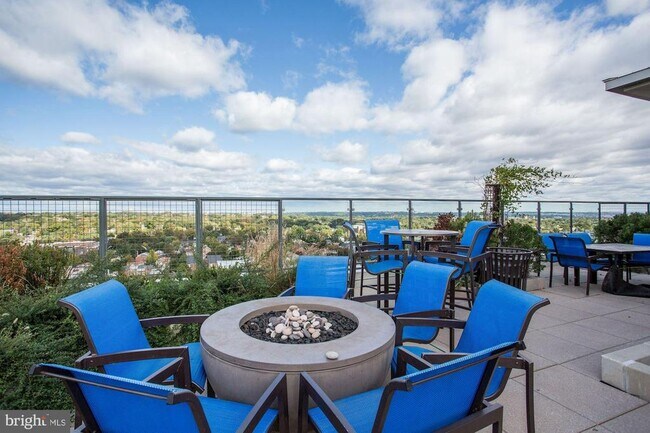 Photo - 851 N Glebe Rd Apartamento Unidad 802