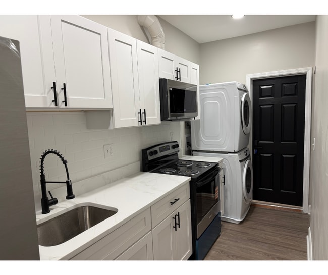 Photo - 617 Glenwood Ave Unit 2B AVAILABLE $650