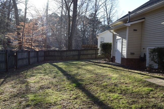 Photo - Beautiful 3 bedroom ranch home close to Downtown Cary