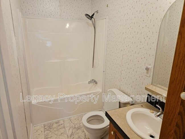 Photo - 104 Allen Ruffin Ave