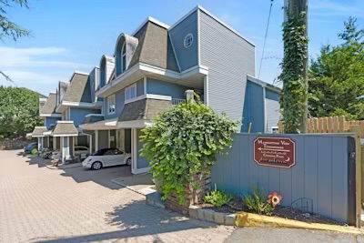 Photo - 1 Columbus Pl