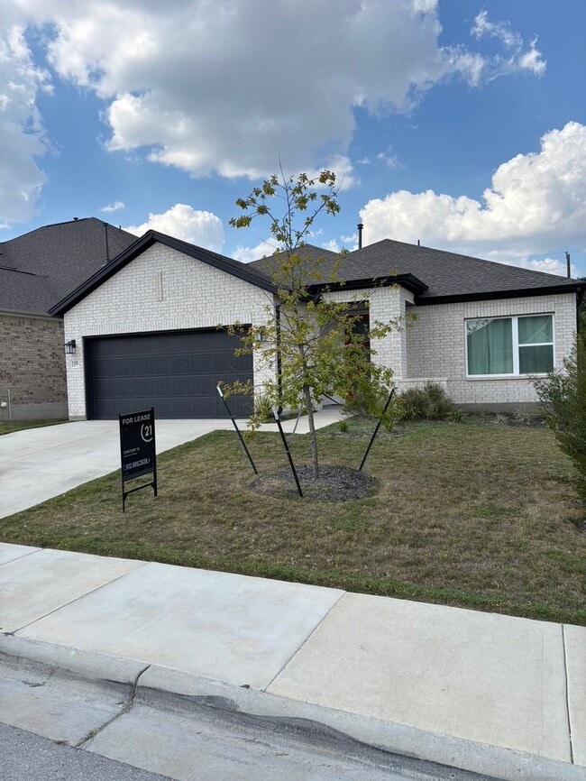 Building Photo - 3 Bedroom 2 Bathroom Georgetown Home
