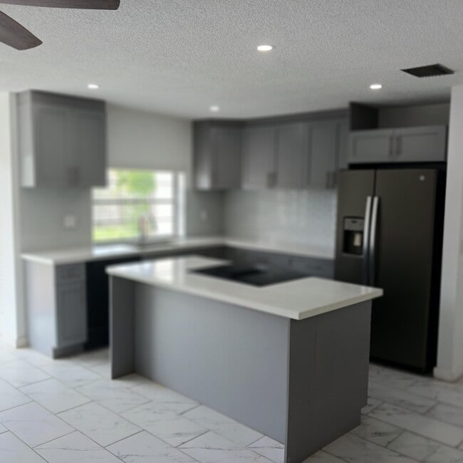 Photo - 6533 Sweet Maple Ln