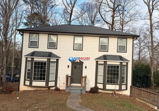 Building Photo - Newly RENOVATED 4-bedroom house, finish basement in Lilburn