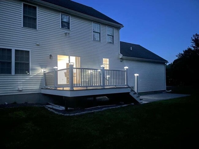 Photo - 9 Sunblaze Dr