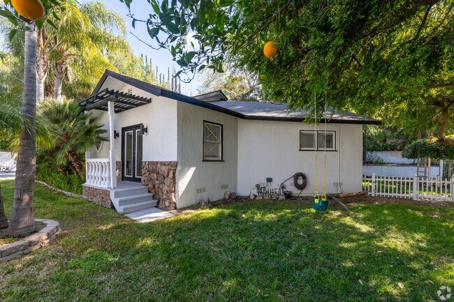 Photo - New Price: $6,800/month — Furnished Shadow Hills Retreat with Utilities Included & Exclusive Priv...