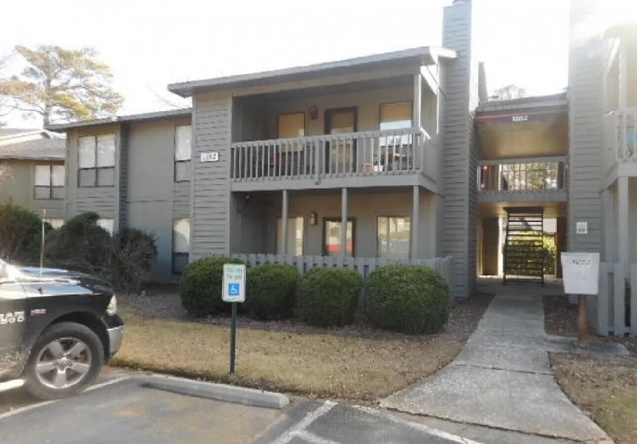 Photo - 1862 Tryon Dr