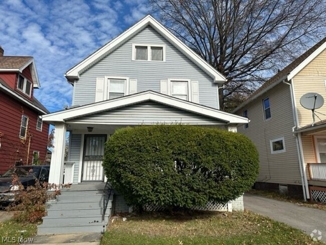 Building Photo - Section 8 Accepted! Rental