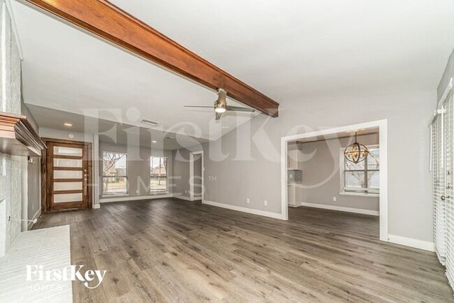 Photo - 2626 Fallcreek Dr