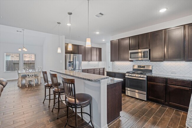 Photo - 4715 Painted Bunting Ln