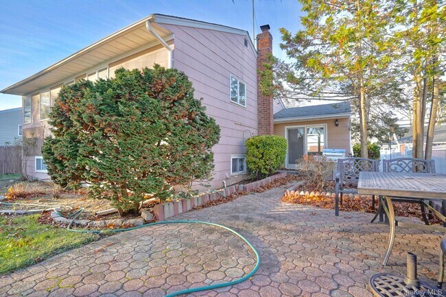 Photo - 34 Oakley Dr