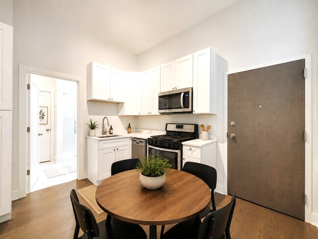 Photo - 951 W Armitage Ave Unit 2R