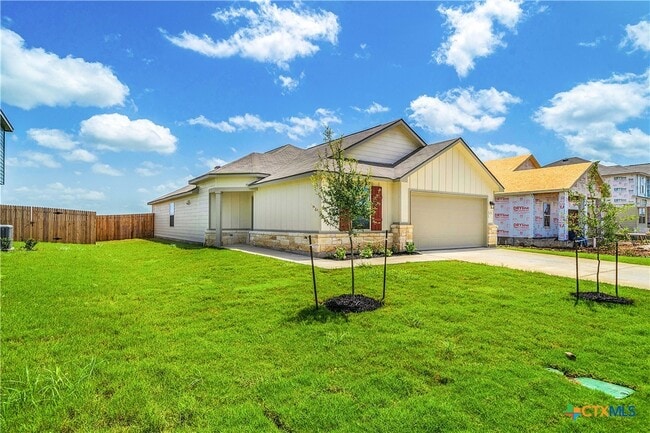 Photo - 1373 Kelly River St