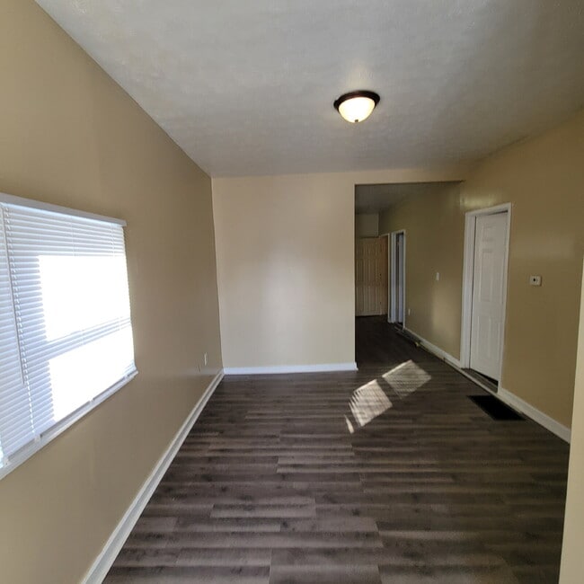 Photo - Near Southeast 3BR/1BA House for RENT!