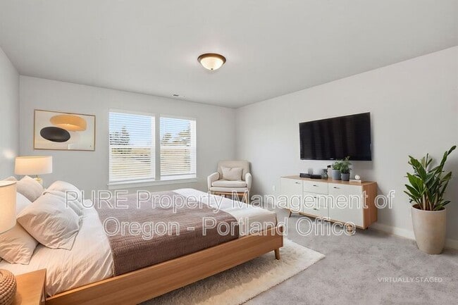 Photo - 1730 NE Gilbert Ln