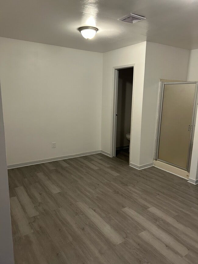 Photo - 1610 Rumrill Blvd