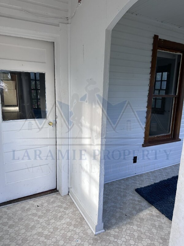 511 E Fremont St