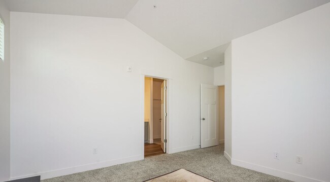 Photo - 3 Bedroom/2 Bathroom Condo in Lehi