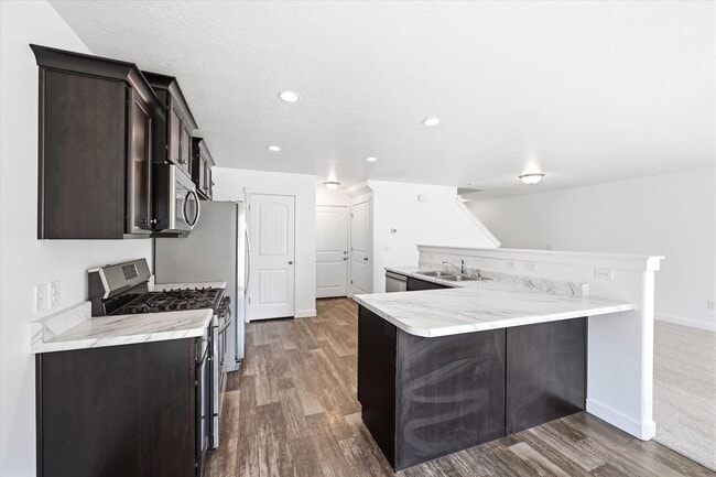 Photo - 432 S Pegasus Way
