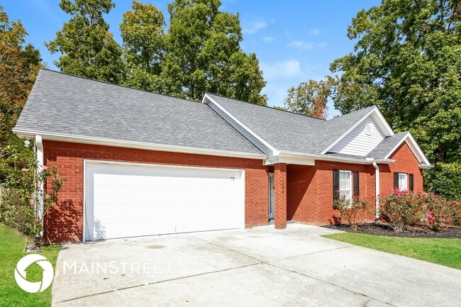 Photo - 706 Squirrels Nest Ct