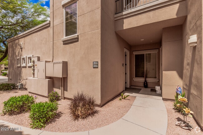 Building Photo - 11000 N 77th Pl Unit 2016 Rental