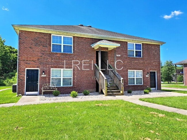 Building Photo - 306 Keeneland Dr Unit 1a